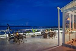 Beluu Seaview Hotel - Palau. Rooftop Bar.